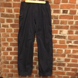 dark blue men’s lululemon track pants sz large